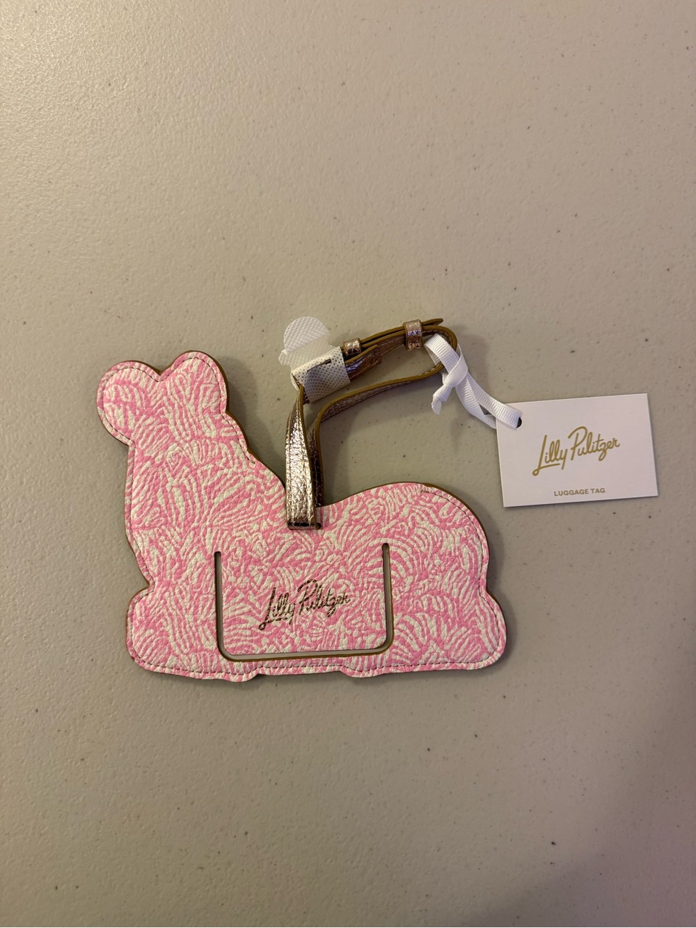 Lilly Pulitzer Zebra Shaped Luggage Tag in ‘Conch Shell Punk Zee Bebe’ - *NWT* - Picture 3 of 8